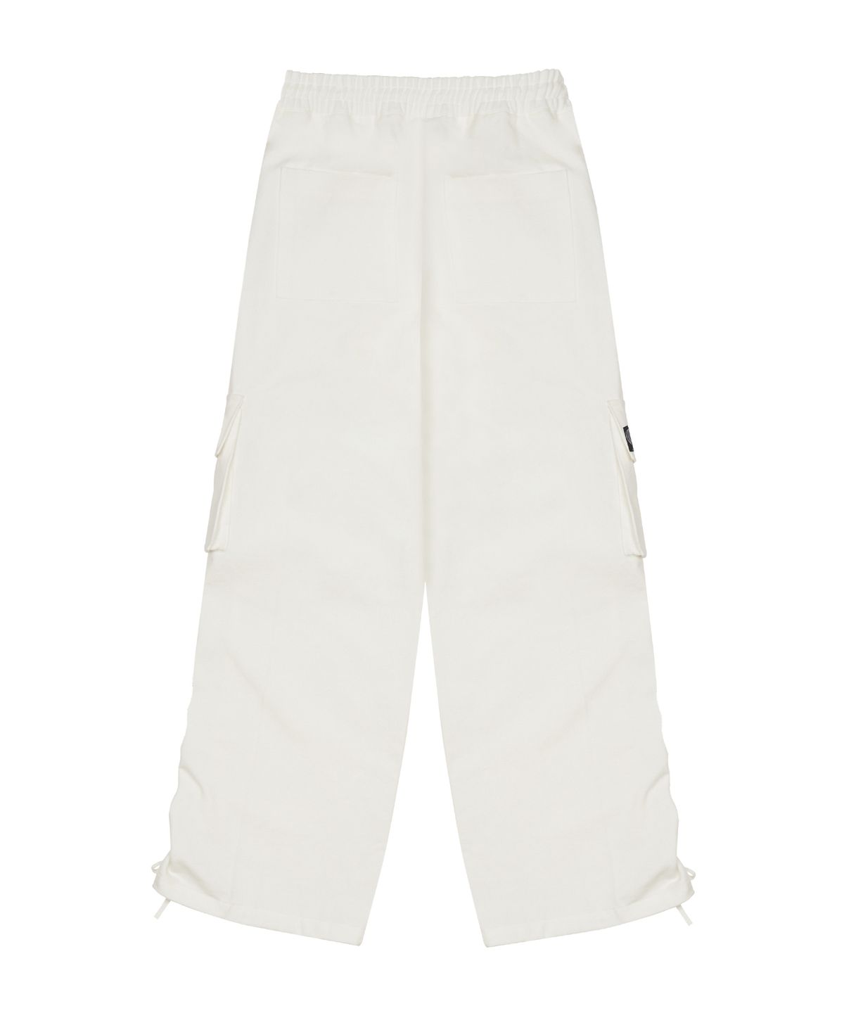 러브이즈트루(LUVISTRUE) CH TUCK BOOTSCUT PANTS(WHITE)