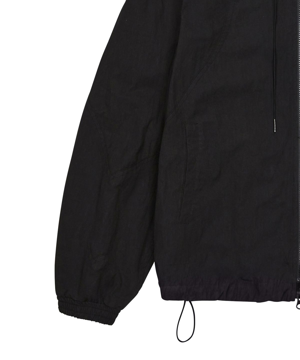 러브이즈트루(LUVISTRUE) CH CURVED WINDBREAKER(BLACK)