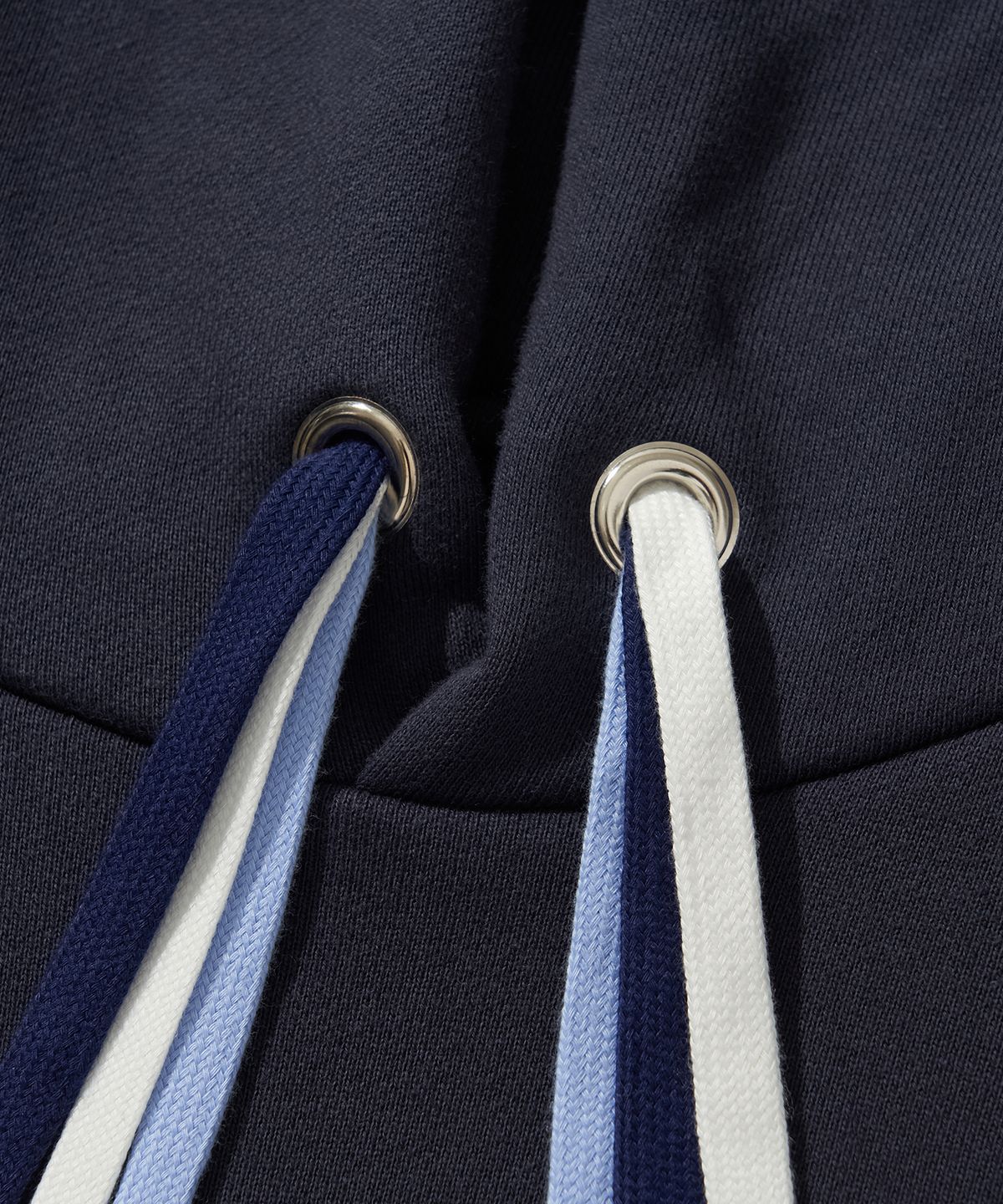 리베레(LIBERE) MULTI STRING HOODIE / NAVY