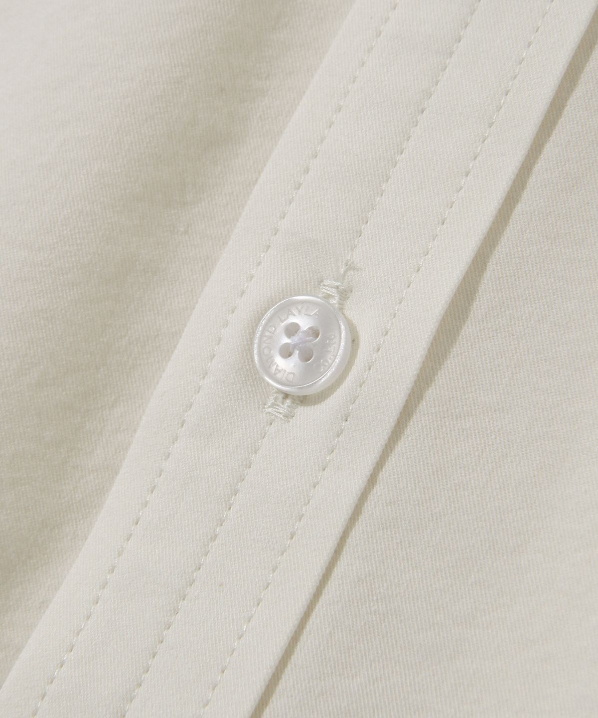 다이아몬드 레이라(DIAMOND LAYLA) Double Stitch Button-Down Semi Oversized Fit Shirt S129 - Off White
