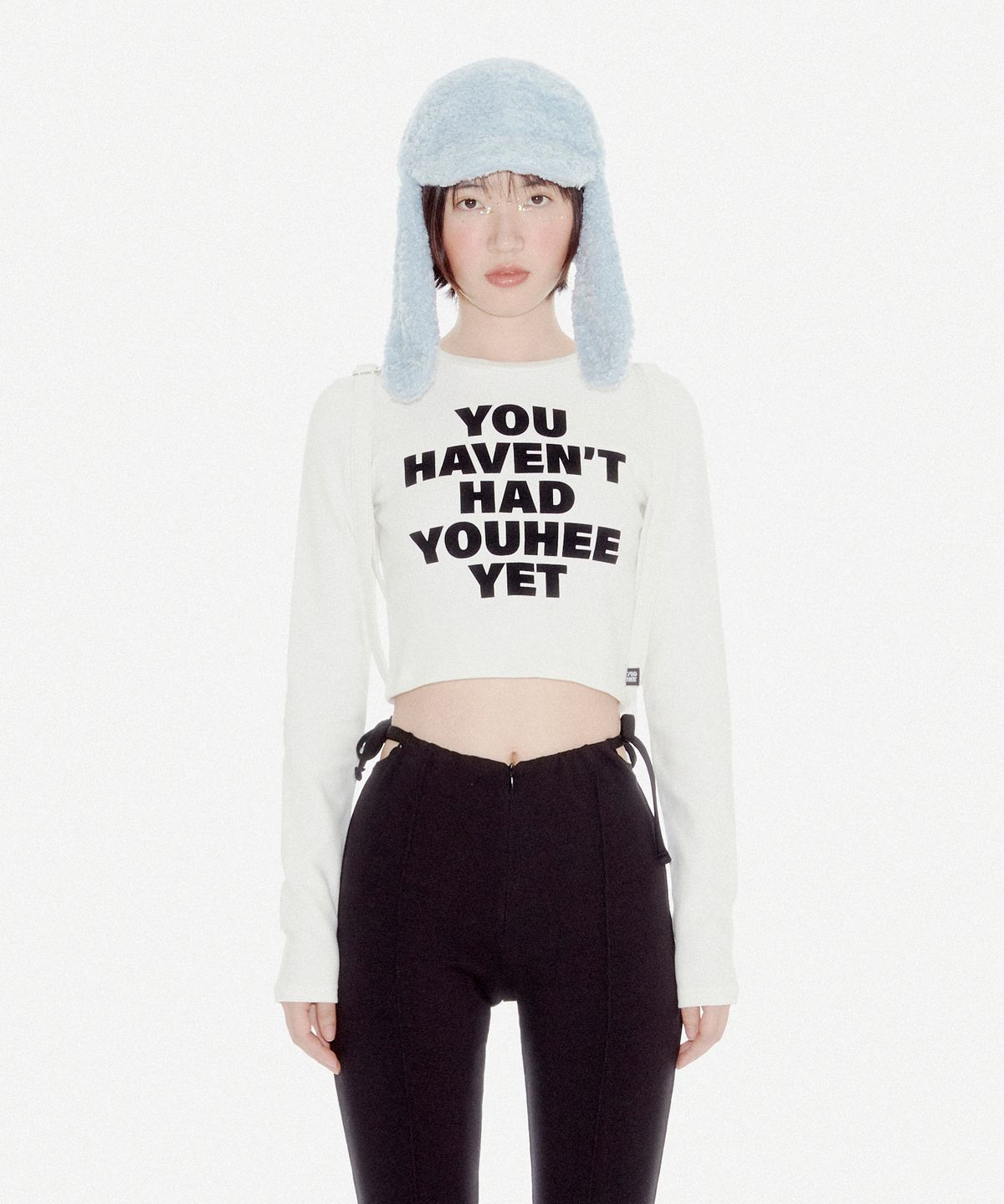 유희(YOUHEE) YOUHEE LETTERING LONG SLEEVE WHITE