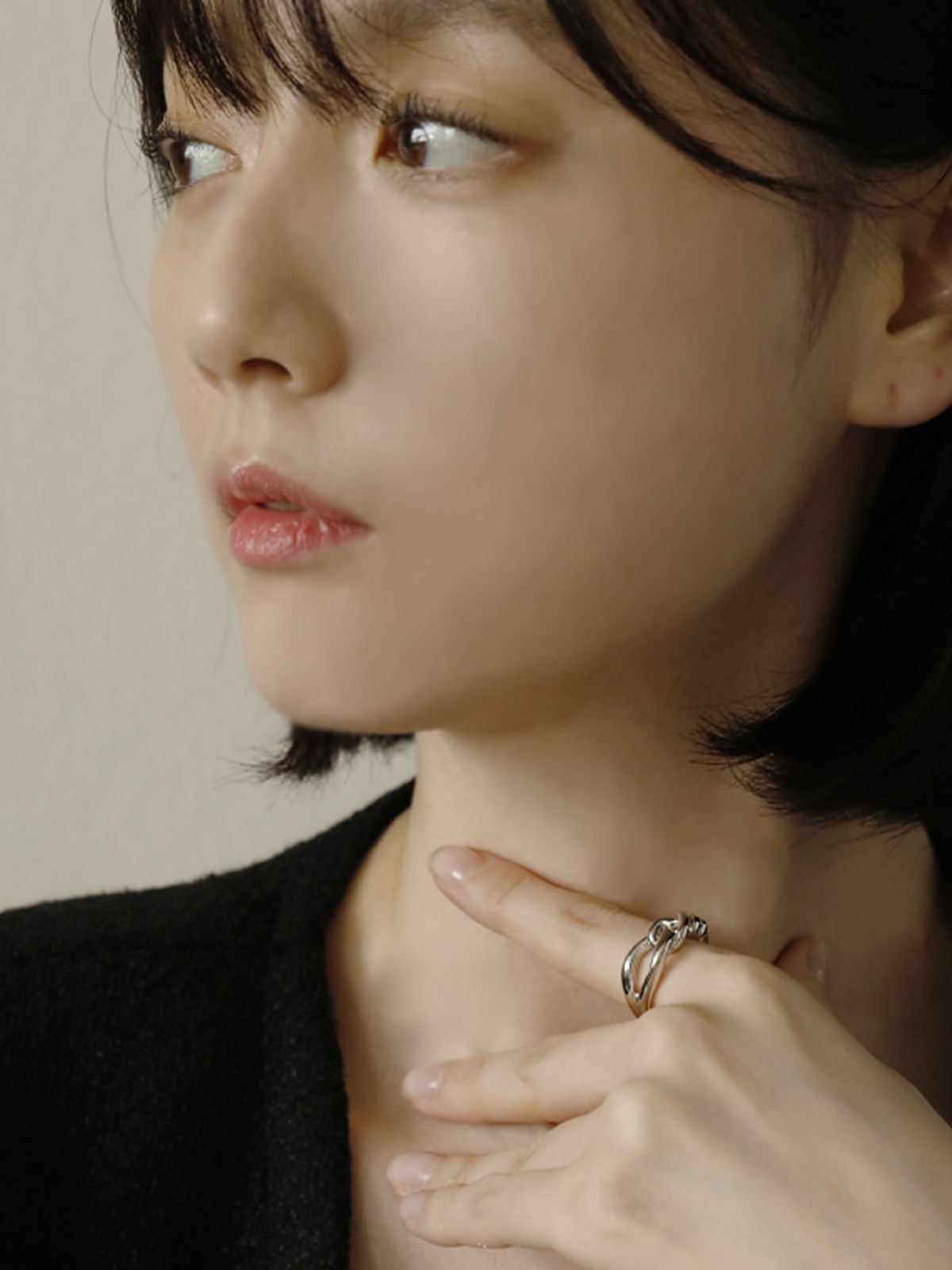 소수(SOSOO) Twist Stairs Bold Ring 꼬임 스테어 볼드 반지