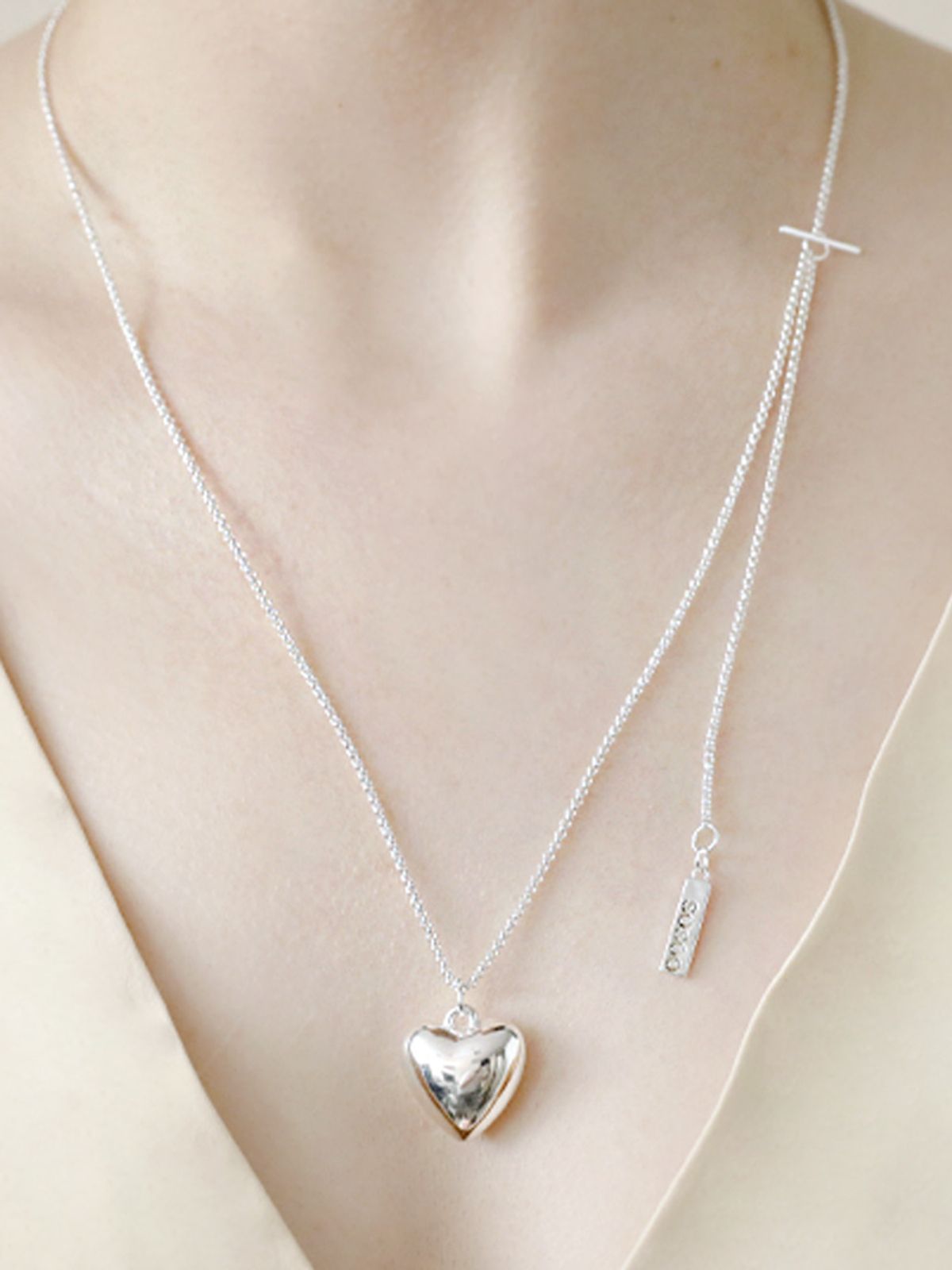 소수(SOSOO) Silver Heart Toggle Long Necklace 실버 하트 토글 롱 목걸이