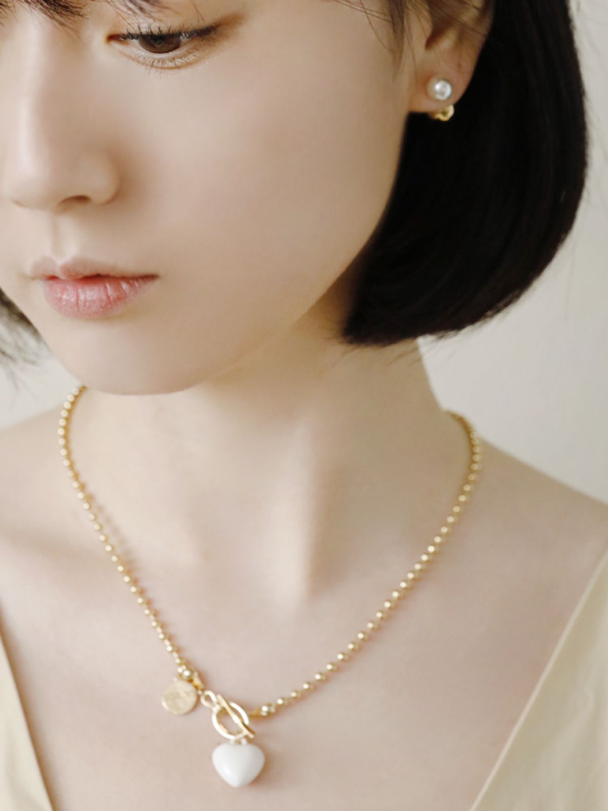 소수(SOSOO) Ball Chain Toggle Heart Necklace 볼 체인 토글 하트 목걸이