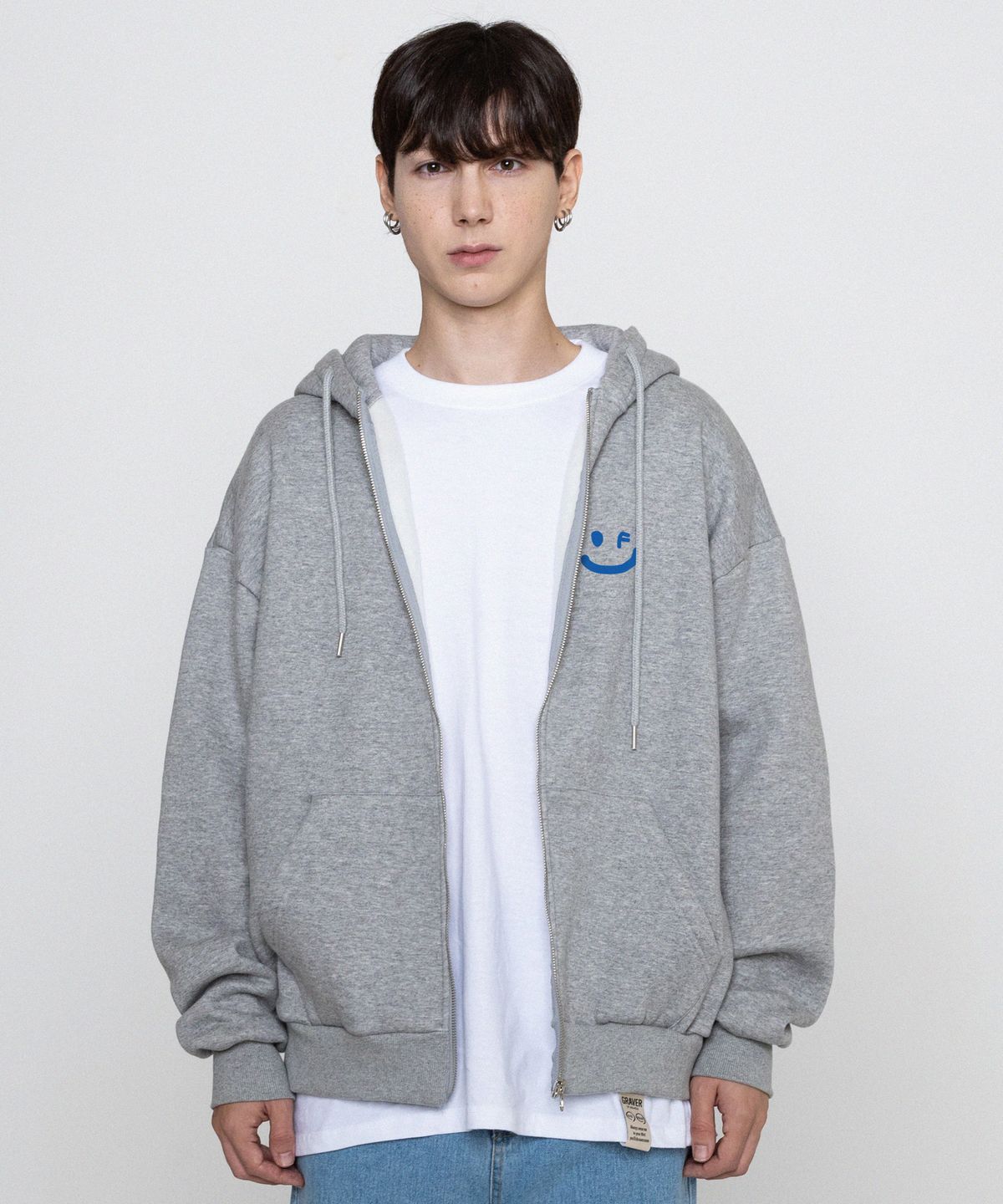 그레이버(GRAVER) [UNISEX]스몰 드로잉스마일 후드집업_그레이/블루로고