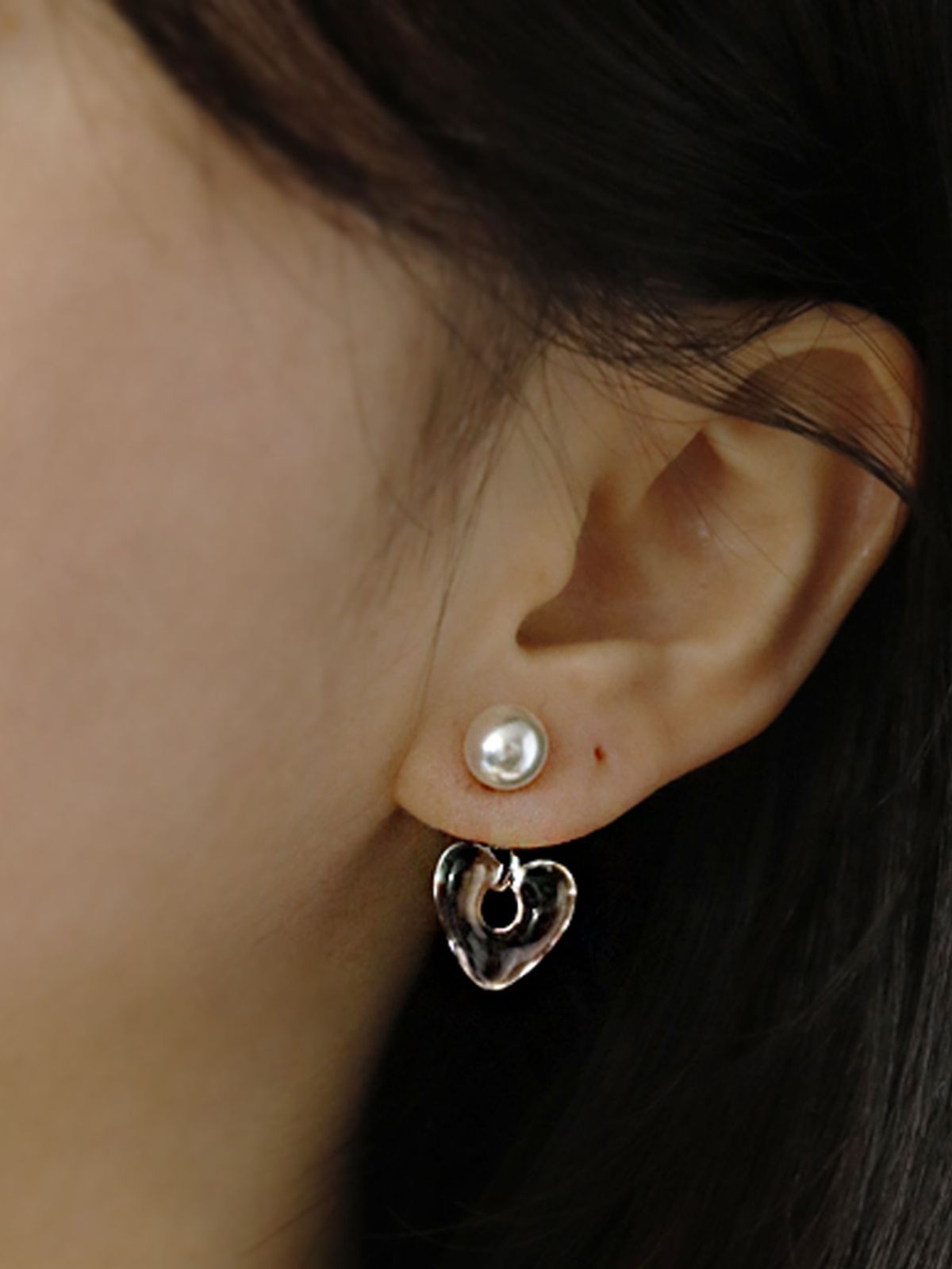 소수(SOSOO) Clear Pearl Heart Earring 클리어 진주 하트 귀걸이