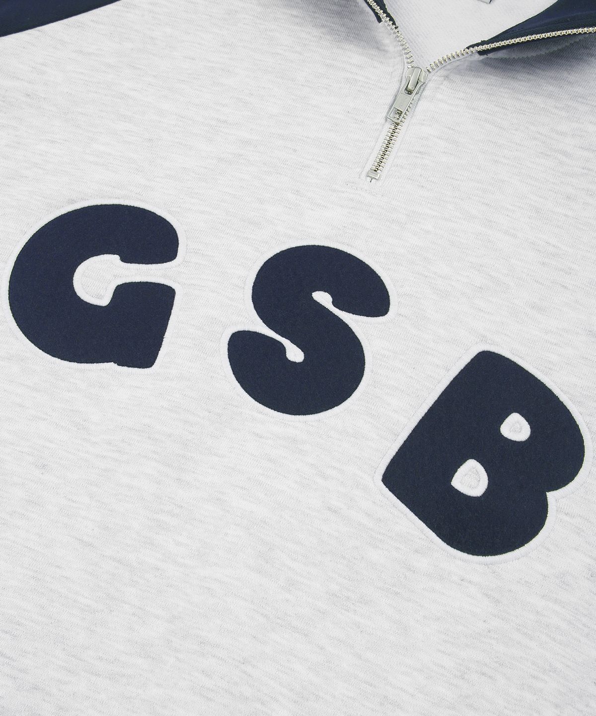 게인스보로(GAINSBORO) GSB로고 래글런 하프집업_화이트멜란지/네이비
