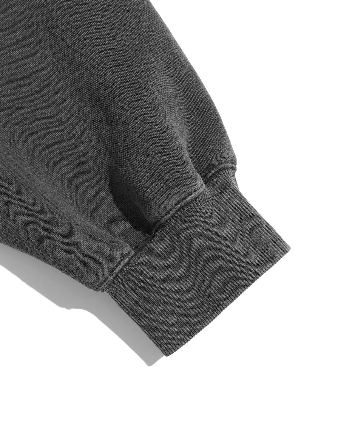 나이스고스트클럽(NICEGHOSTCLUB) POSTER PIGMENT SWEATSHIRTS_CHARCOAL(NG2DFUM454A)
