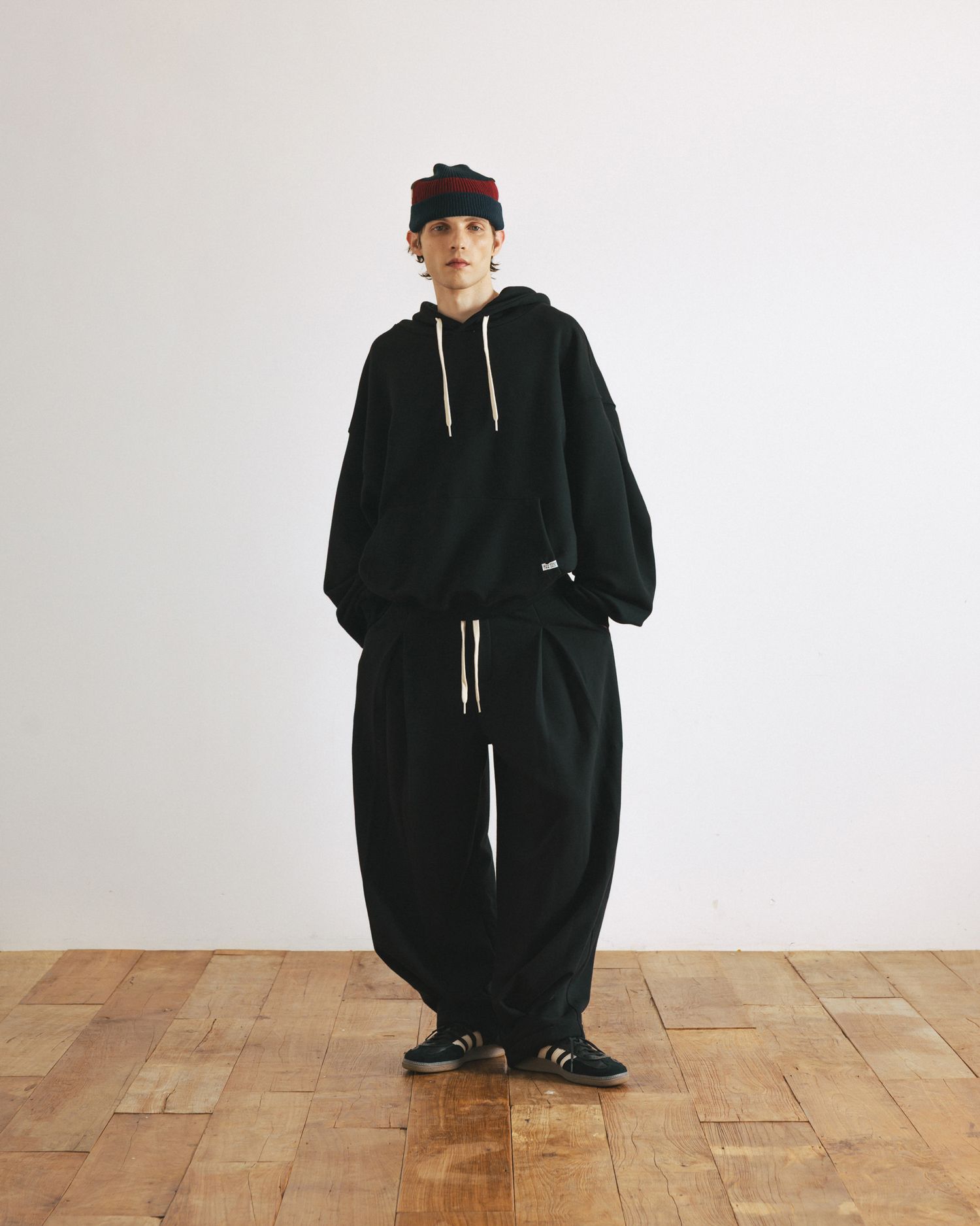 ANGLAN アングラン　バルーン　オーバーオール　ブラック　musinsa ANGLAN アングラン バルーン オーバーオール ブラック musinsa