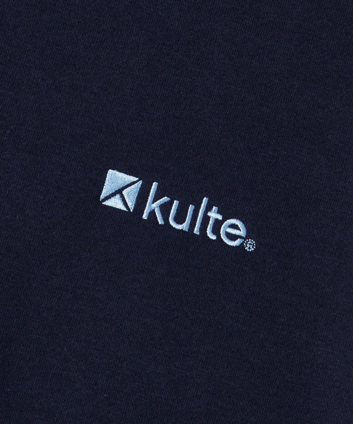 쿨트(KULTE) 아이콘 로고 크루넥 D.NAVY