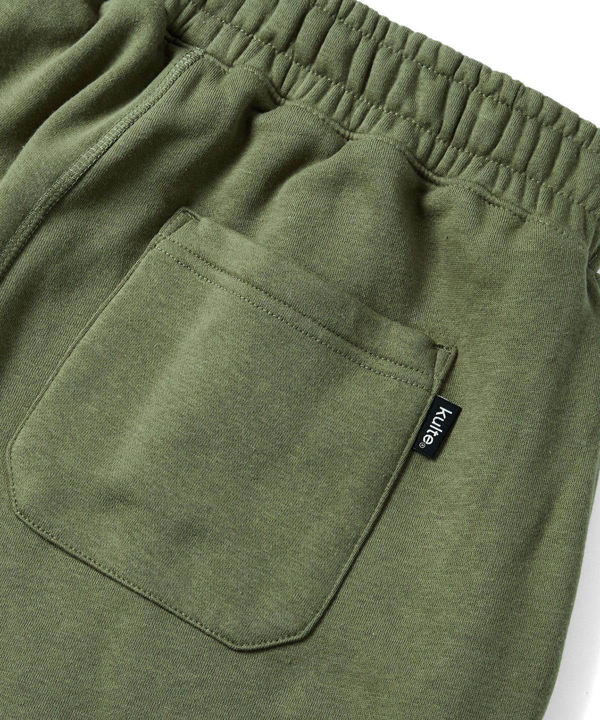 쿨트(KULTE) 스노우 마운틴 로고 조거 팬츠 KHAKI