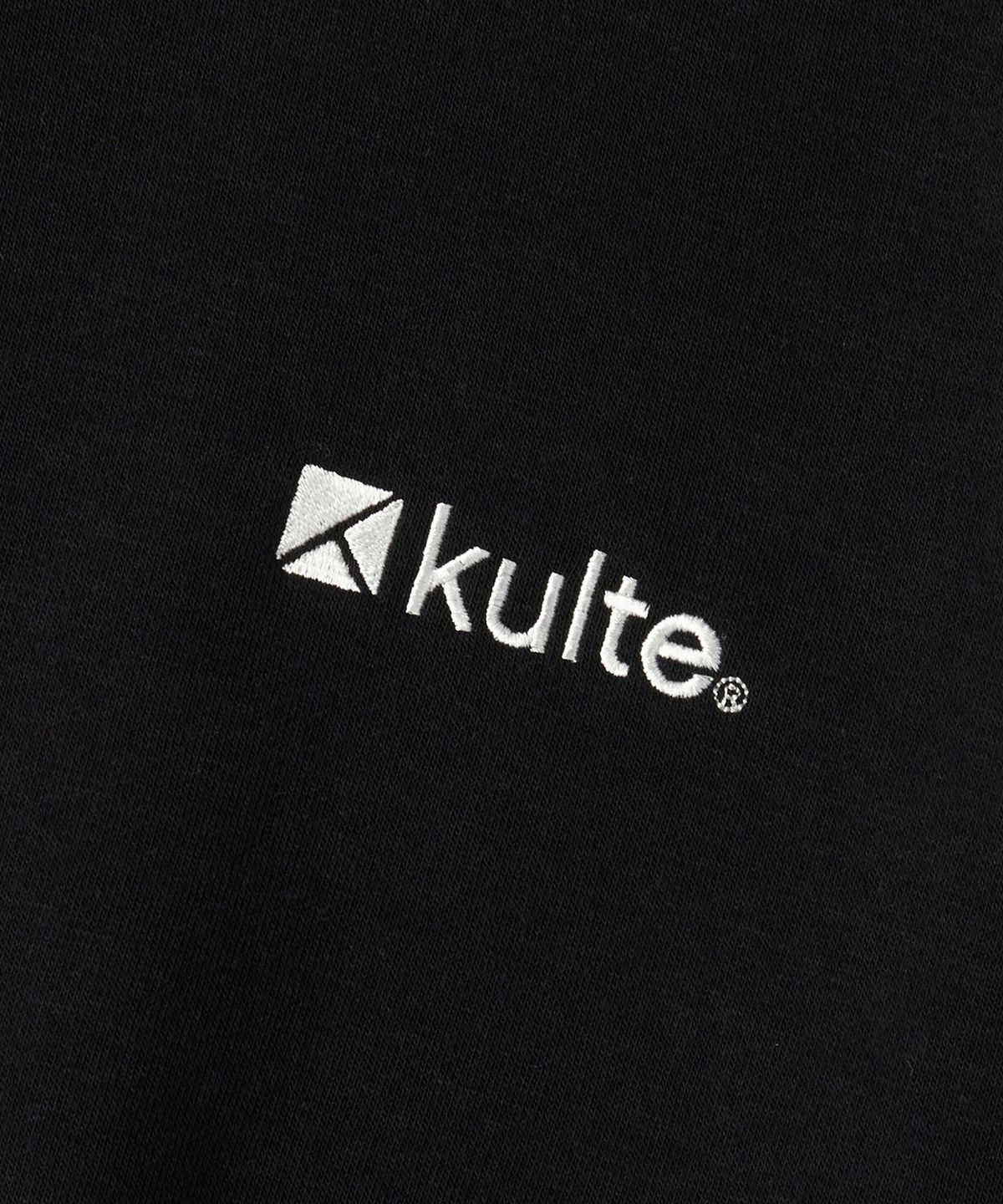 쿨트(KULTE) 아이콘 로고 크루넥 BLACK
