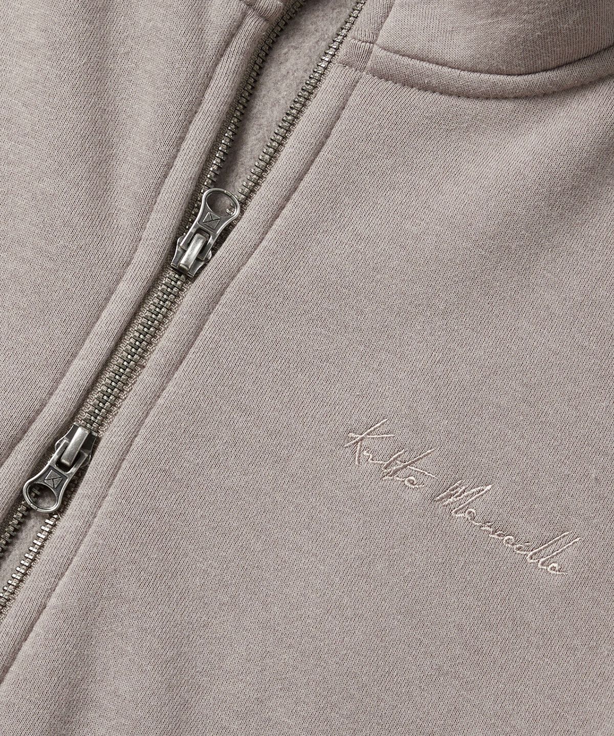 쿨트(KULTE) 마르세유 스크립트 집업 BEIGE