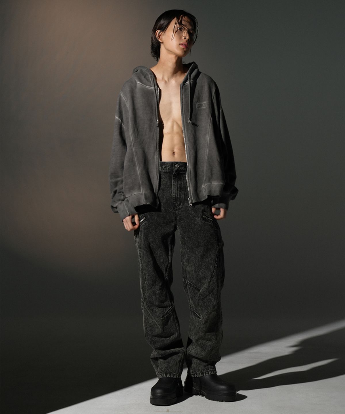 그레일즈(GRAILZ) DART FIT ZIPPER DENIM [BLACK]