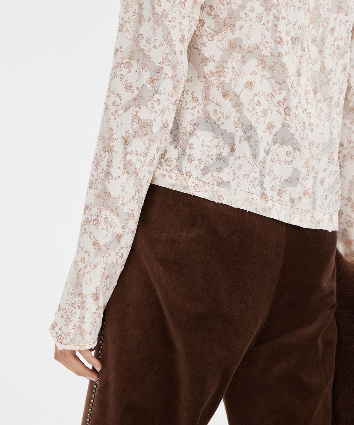 유스(YOUTH) Second Skin Woven Top - Ivory