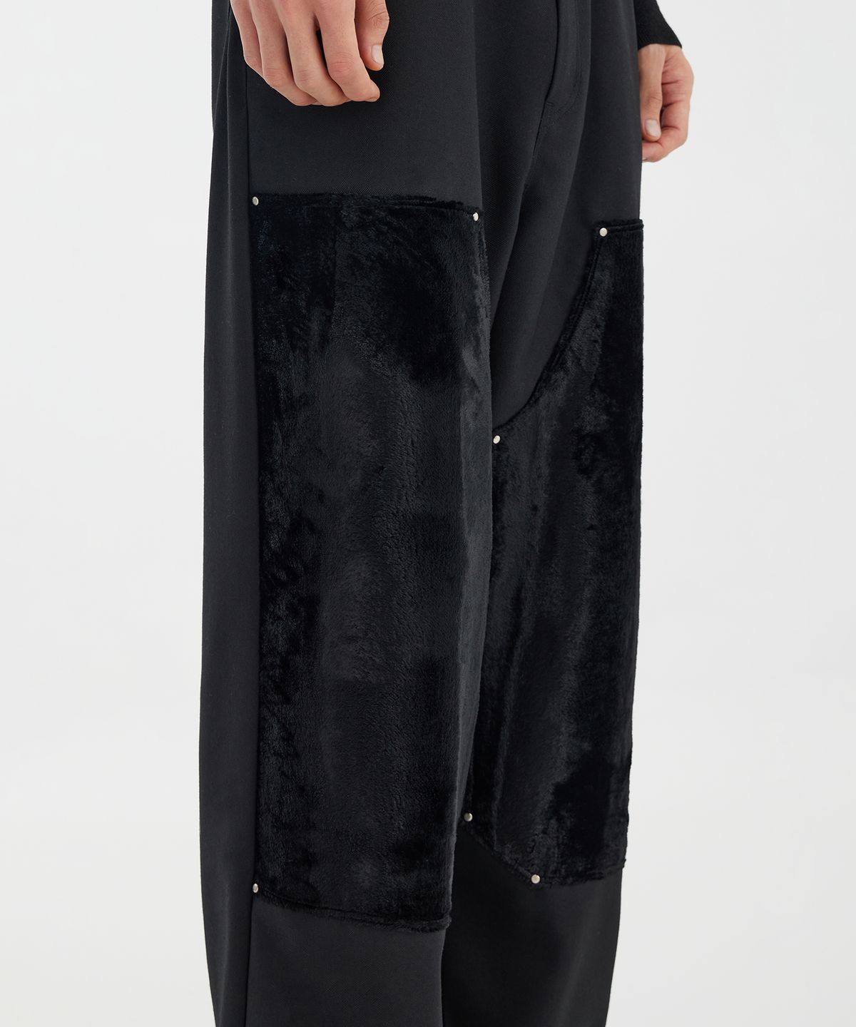 유스(YOUTH) Carpenter Pants - Black