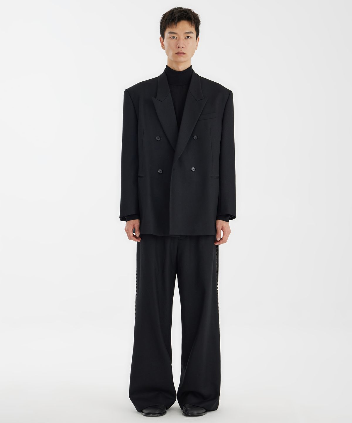 유스(YOUTH) Low Waist Wide Trousers - Black