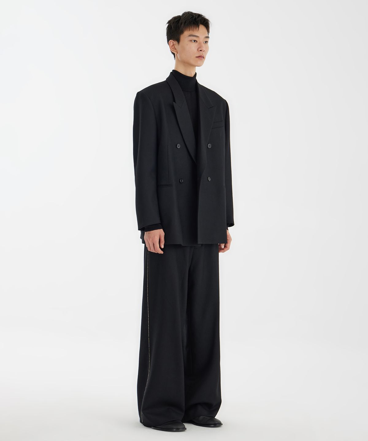 유스(YOUTH) Low Waist Wide Trousers - Black