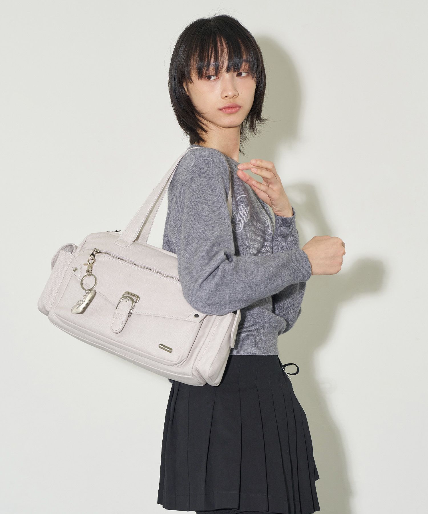MUSINSA公式 | ILLIGO Essential Pocket Bag Gray