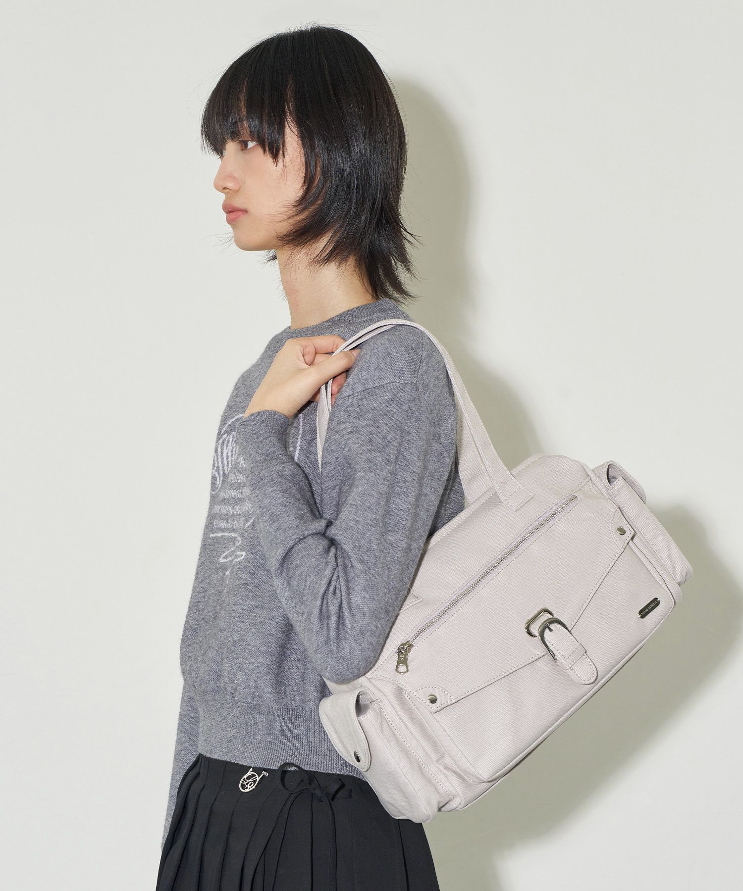 ●ILLIGO● Essential Pocket Bag Gray 5006528758 ESSENTIAL POCKET BAG GREY - illigo | 60% - Asian Fashion