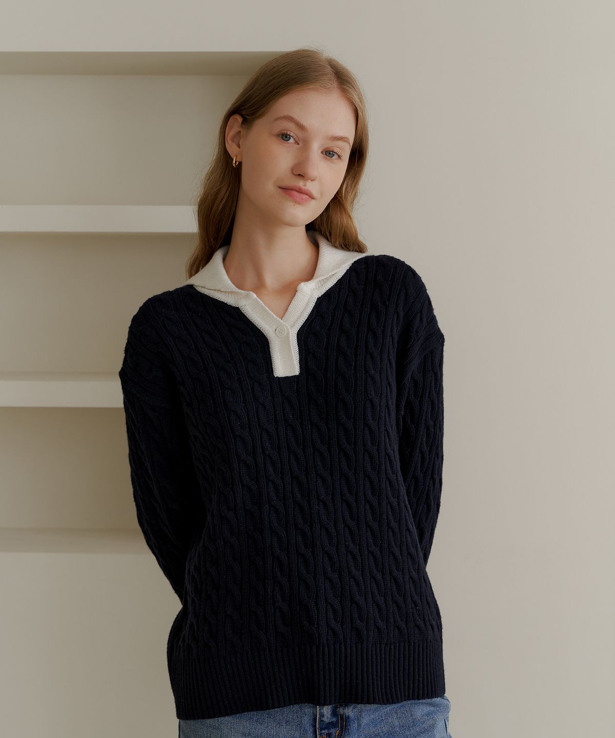 엽페(YUPPE) OVER COLLAR KNIT_NAVY