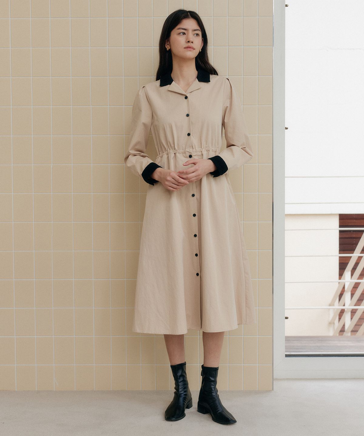엽페(YUPPE) TWEED COLLAR ONEPIECE_BEIGE