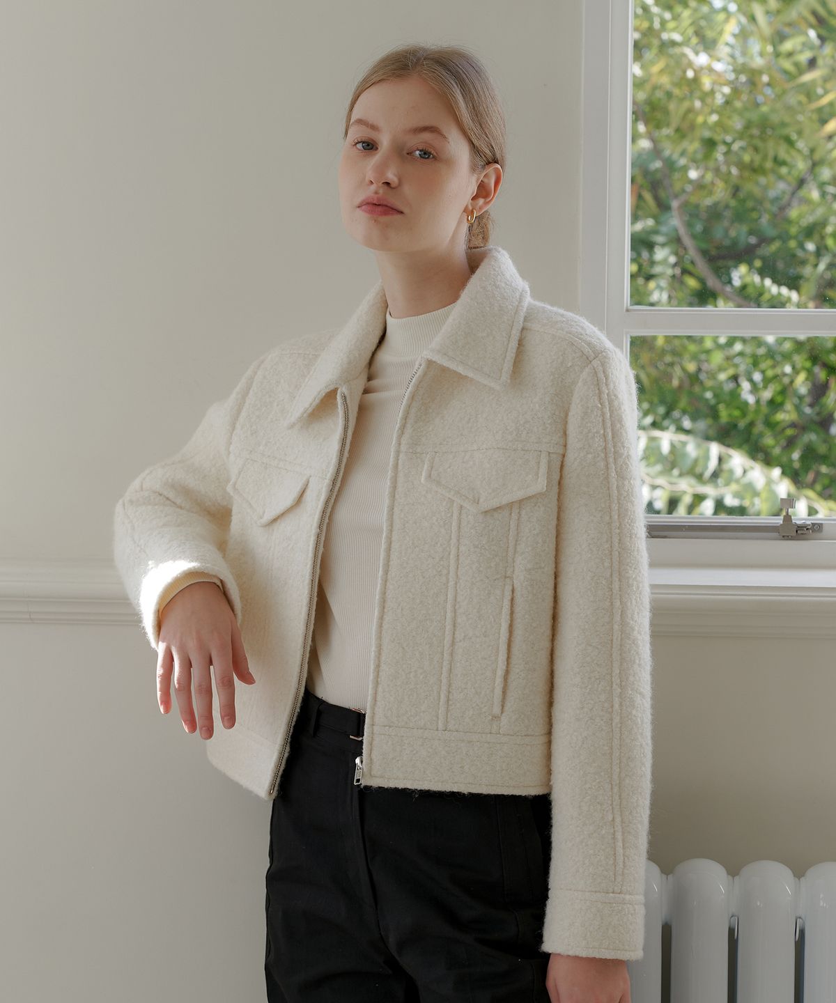 엽페(YUPPE) BOUCLE COLLAR JACKET_IVORY