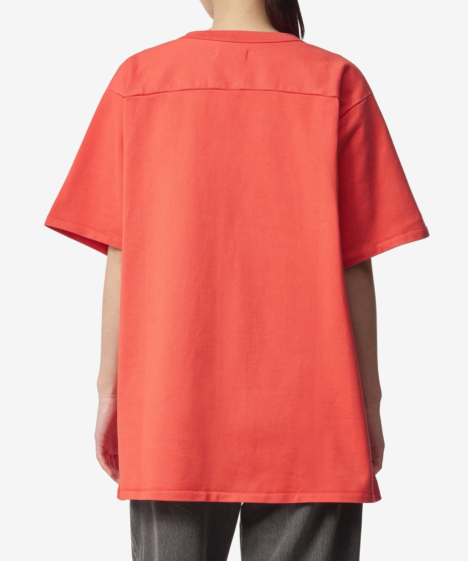 ■ERL■ Football 83 Embroidered V-Neck Short Sleeve T-Shirt MUSINSA | ERL Football 83 Embroidery V-neck Short-sleeved T