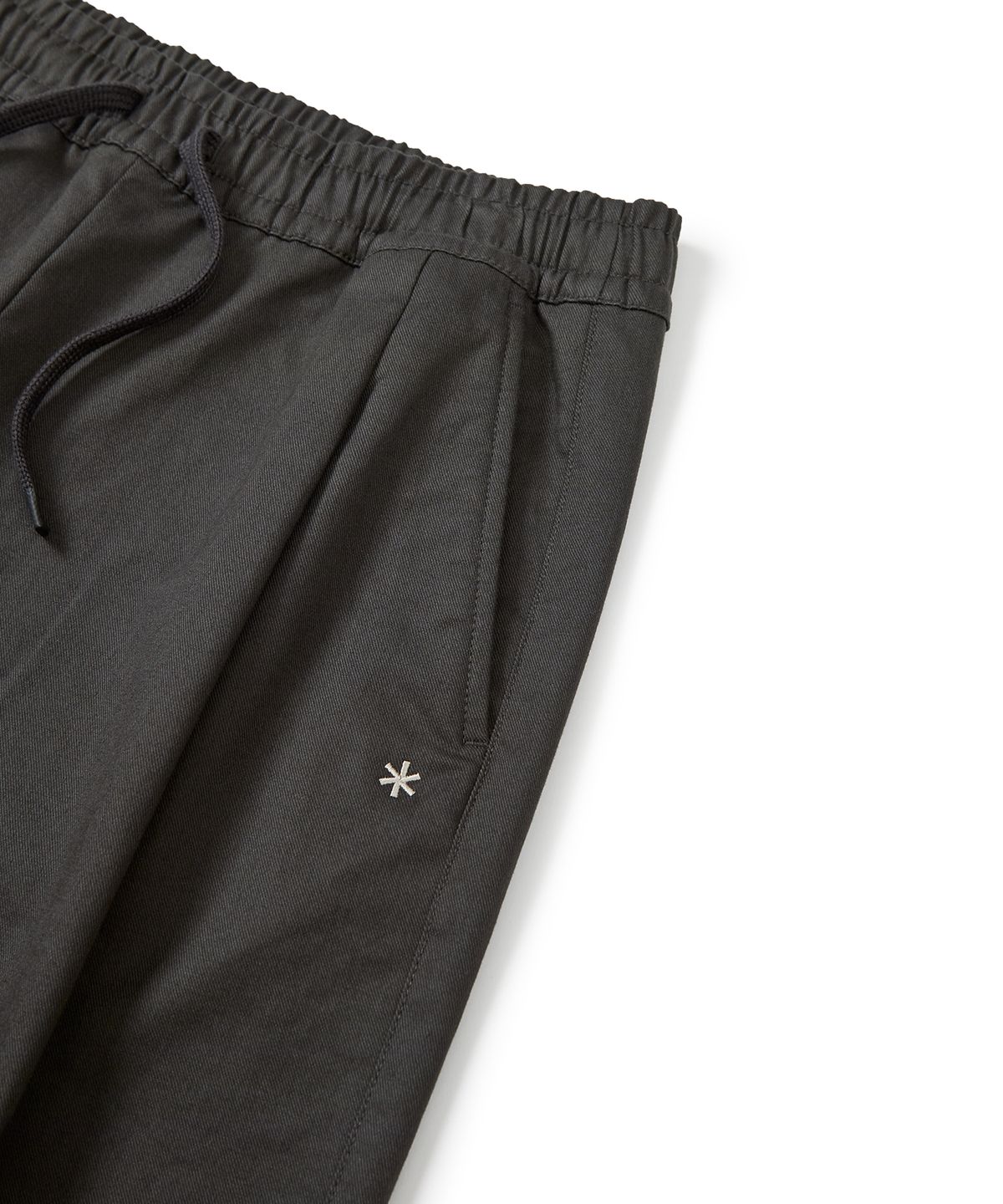 스노우피크 어패럴(SNOWPEAK APPAREL) 클랜드 우먼스 원턱 와이드 팬츠 Charcoal (S23FWDPT13)
