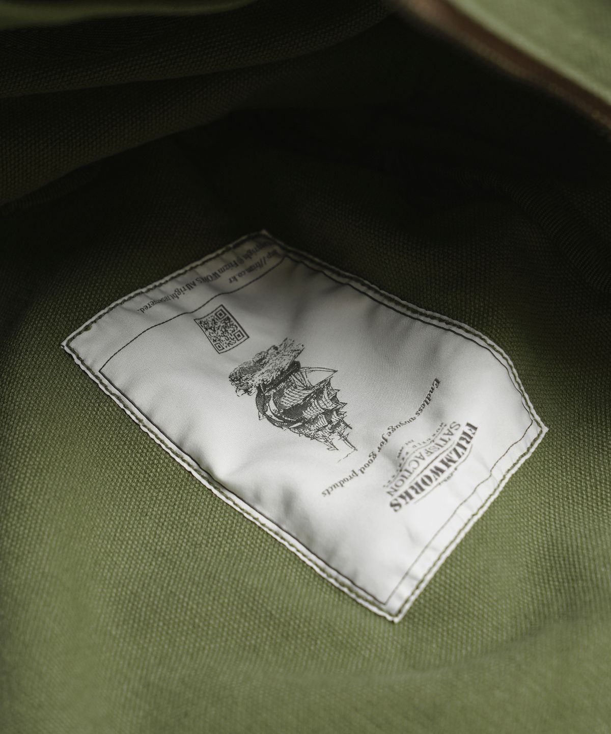프리즘웍스(FRIZMWORKS) HEAVY CANVAS SHOULDER BAG _ OLIVE