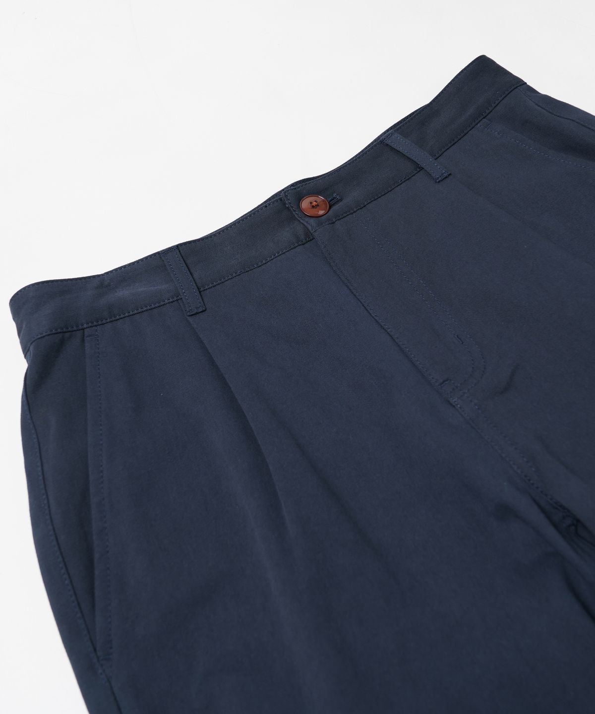 프리즘웍스(FRIZMWORKS) OG HAWORTH ONE TUCK PANTS _ NAVY