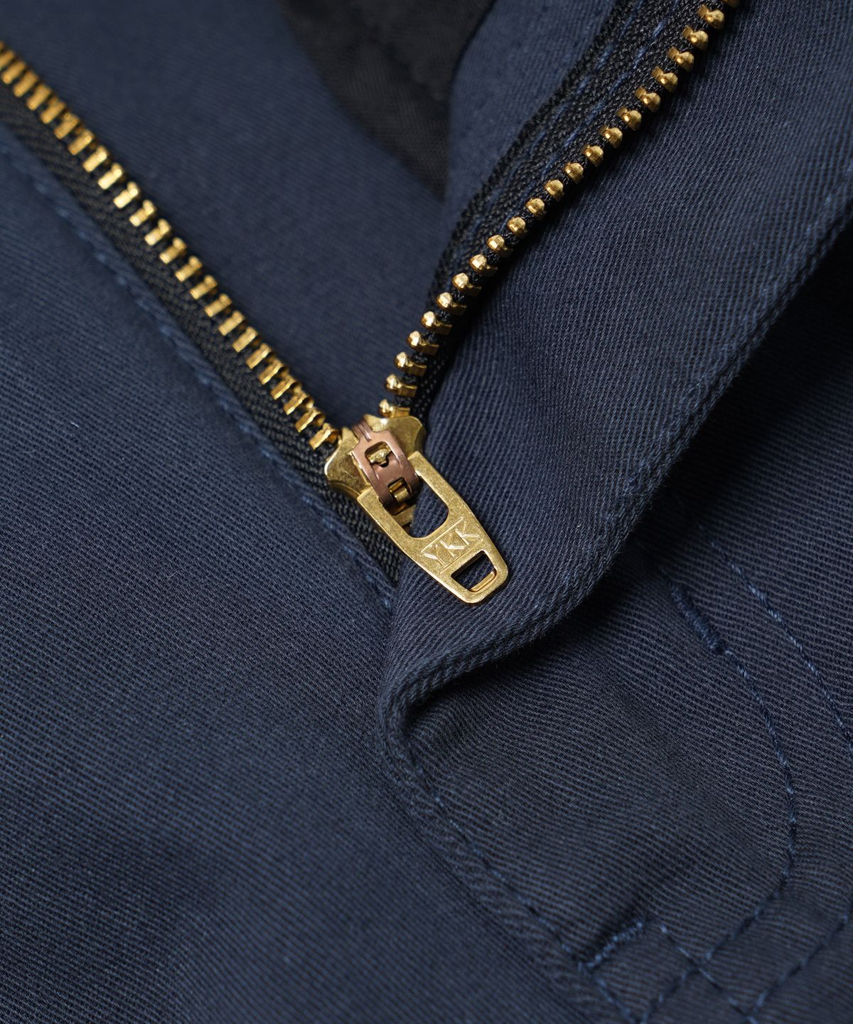 프리즘웍스(FRIZMWORKS) OG HAWORTH ONE TUCK PANTS _ NAVY