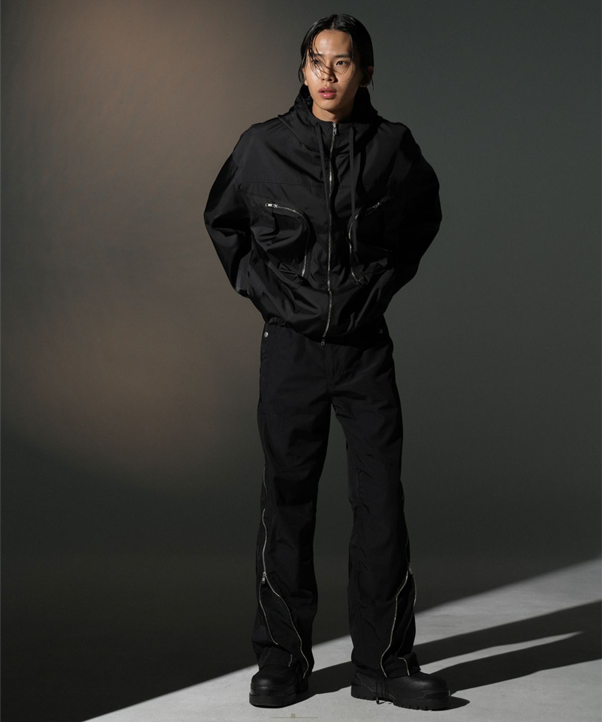 그레일즈(GRAILZ) CIRCLE POCKET JACKET [BLACK]