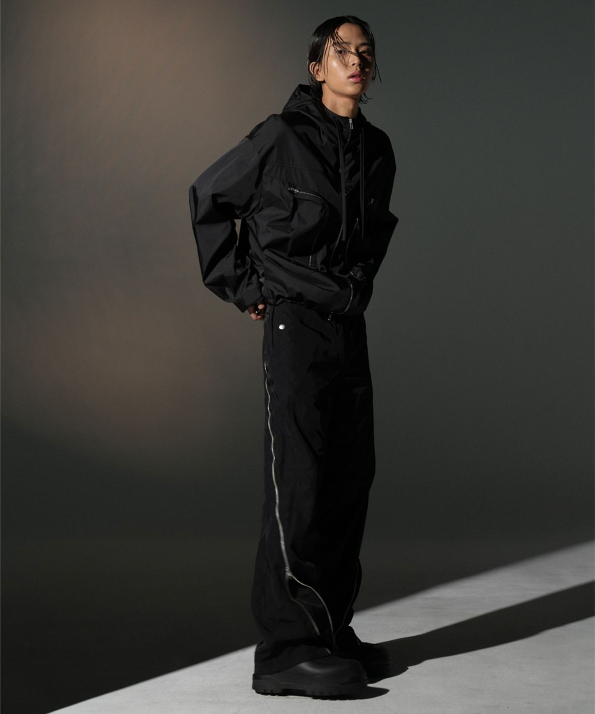 그레일즈(GRAILZ) CIRCLE POCKET JACKET [BLACK]