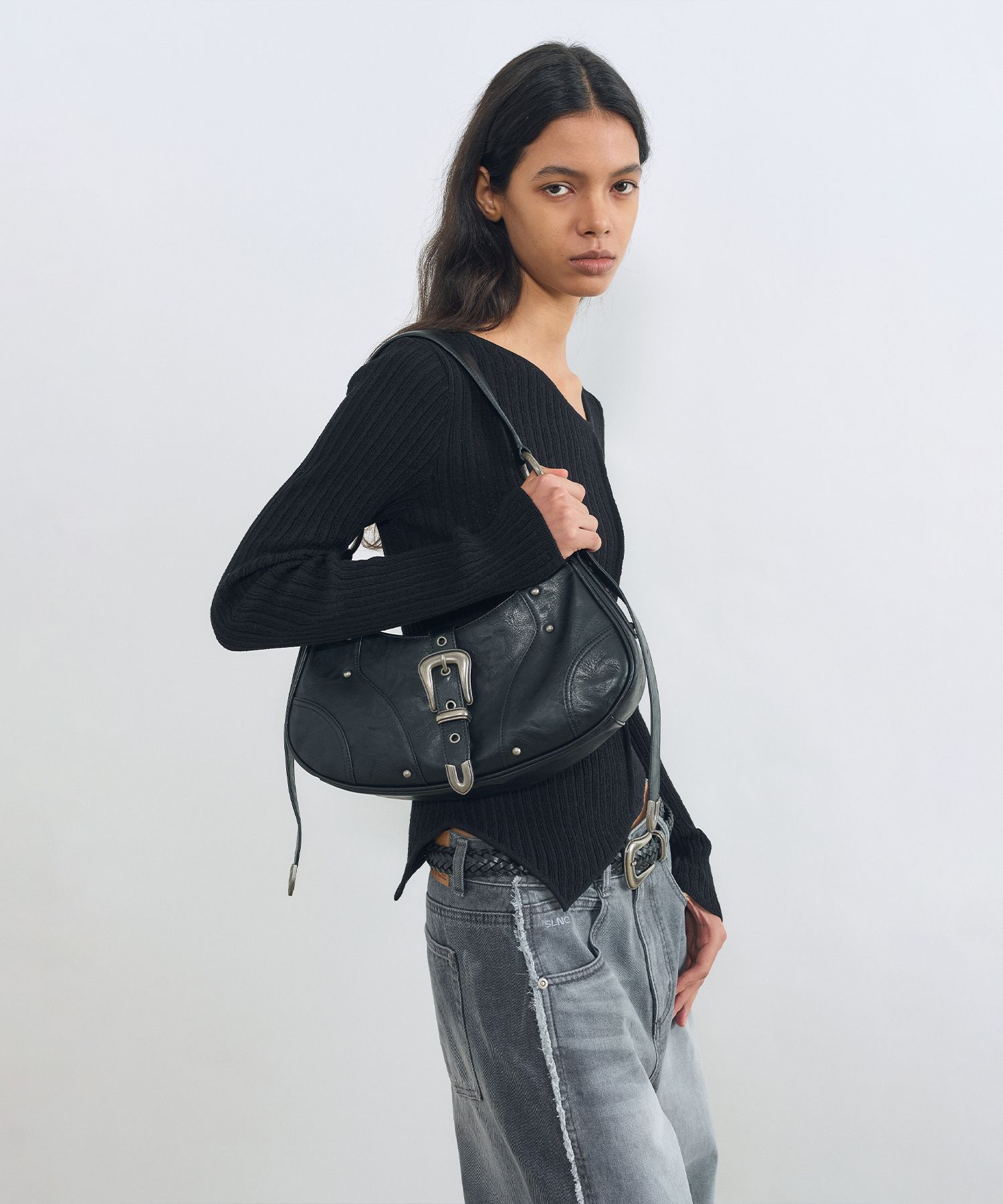 バッグ INSILENCE Obsidian Crossbag CHARCOAL バッグ INSILENCE Obsidian Crossbag CHARCOAL バッグ INSILENCE