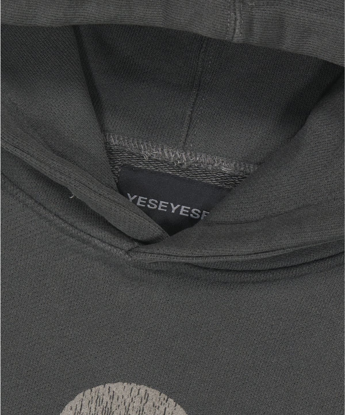 예스아이씨(YESEYESEE) Y.E.S Skull Pigment Hoodie Charcoal