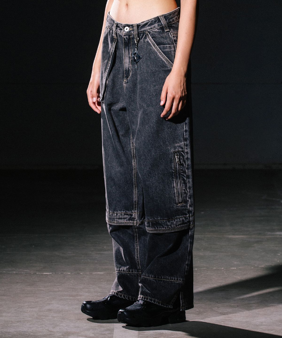 빅유니온(BIG UNION) ALL BLUSH ZIPPER PANTS / BLACK