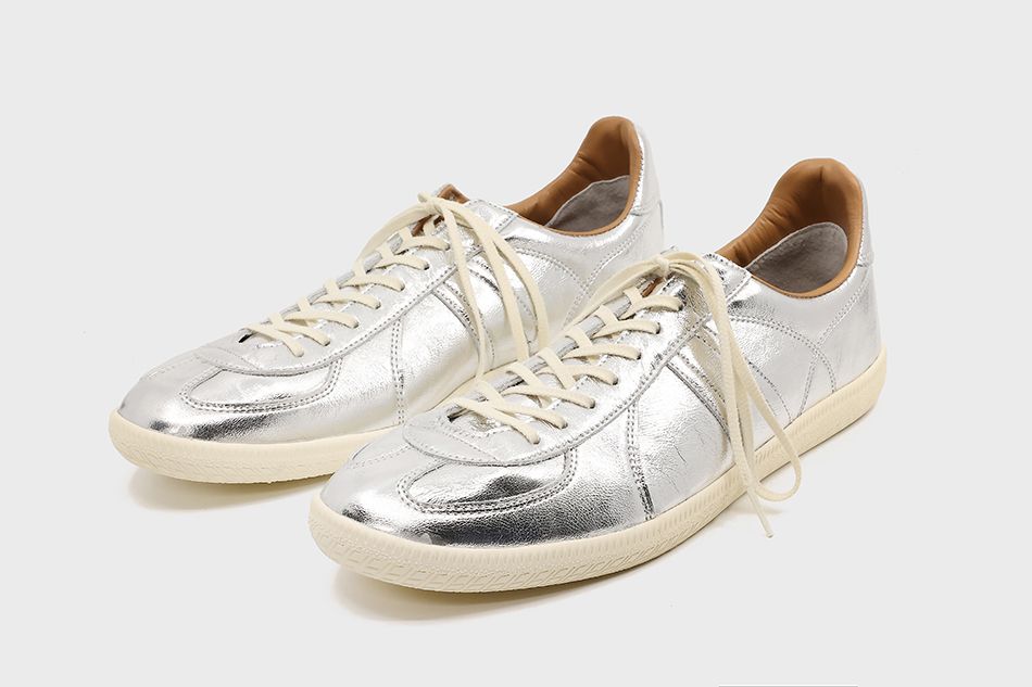 スニーカー YASE Grima 8 Hole German Army Sneakers Ivory MUSINSA | YASE Grima 8 Hole Suede German Army Sneakers Brown