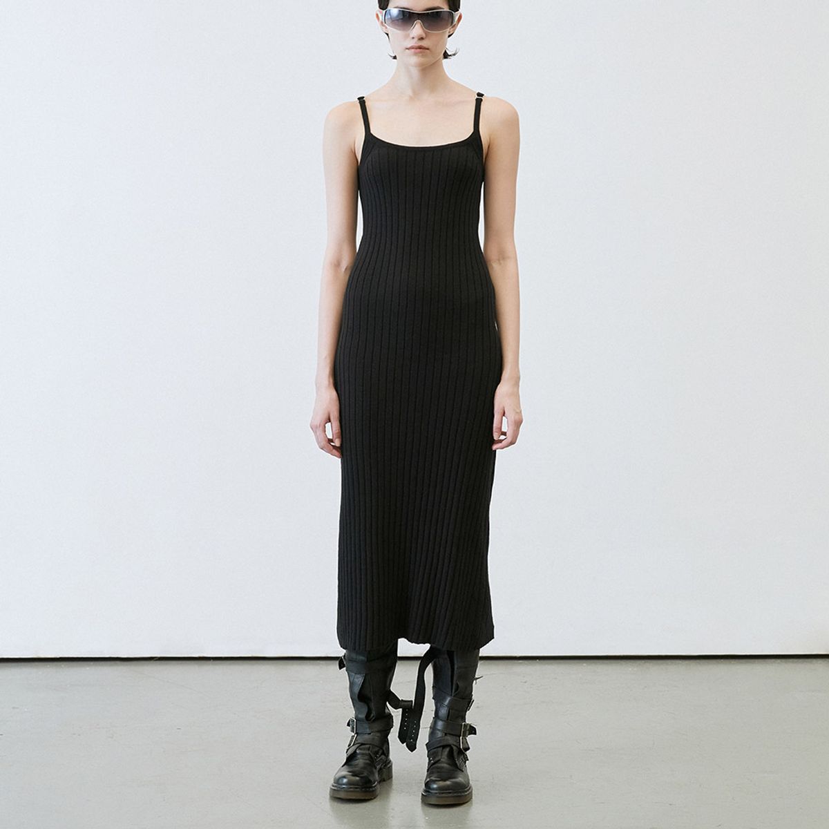 엘씨디씨티엠(LCDC™) SUSPENDERS RIBBED KNIT DRESS