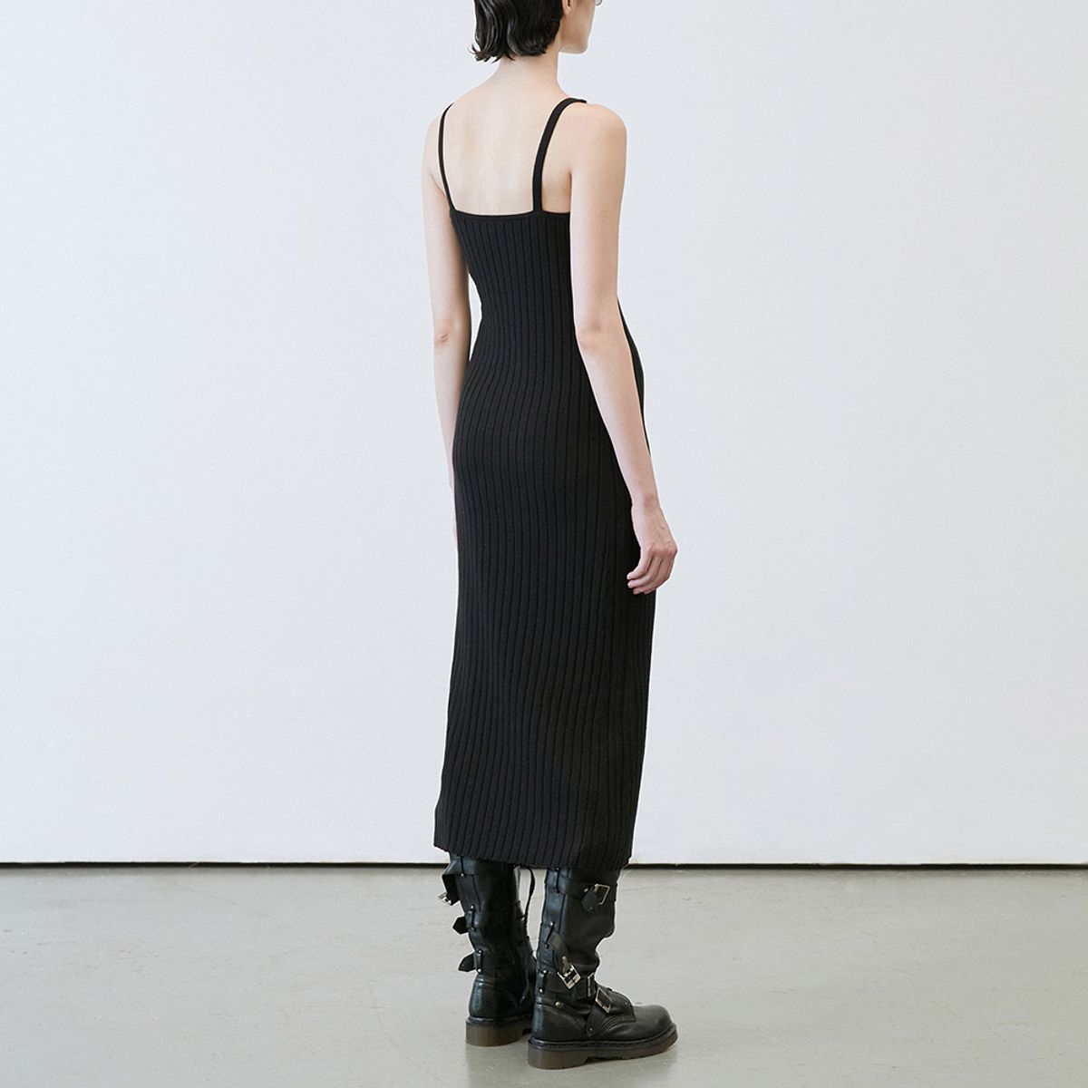 엘씨디씨티엠(LCDC™) SUSPENDERS RIBBED KNIT DRESS