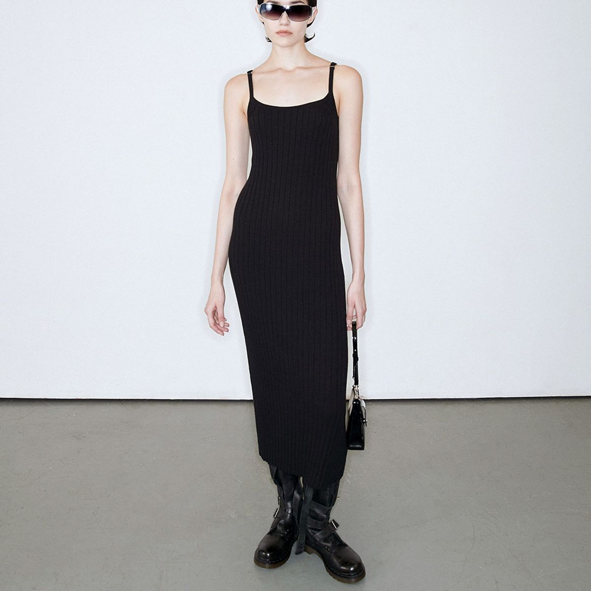 엘씨디씨티엠(LCDC™) SUSPENDERS RIBBED KNIT DRESS