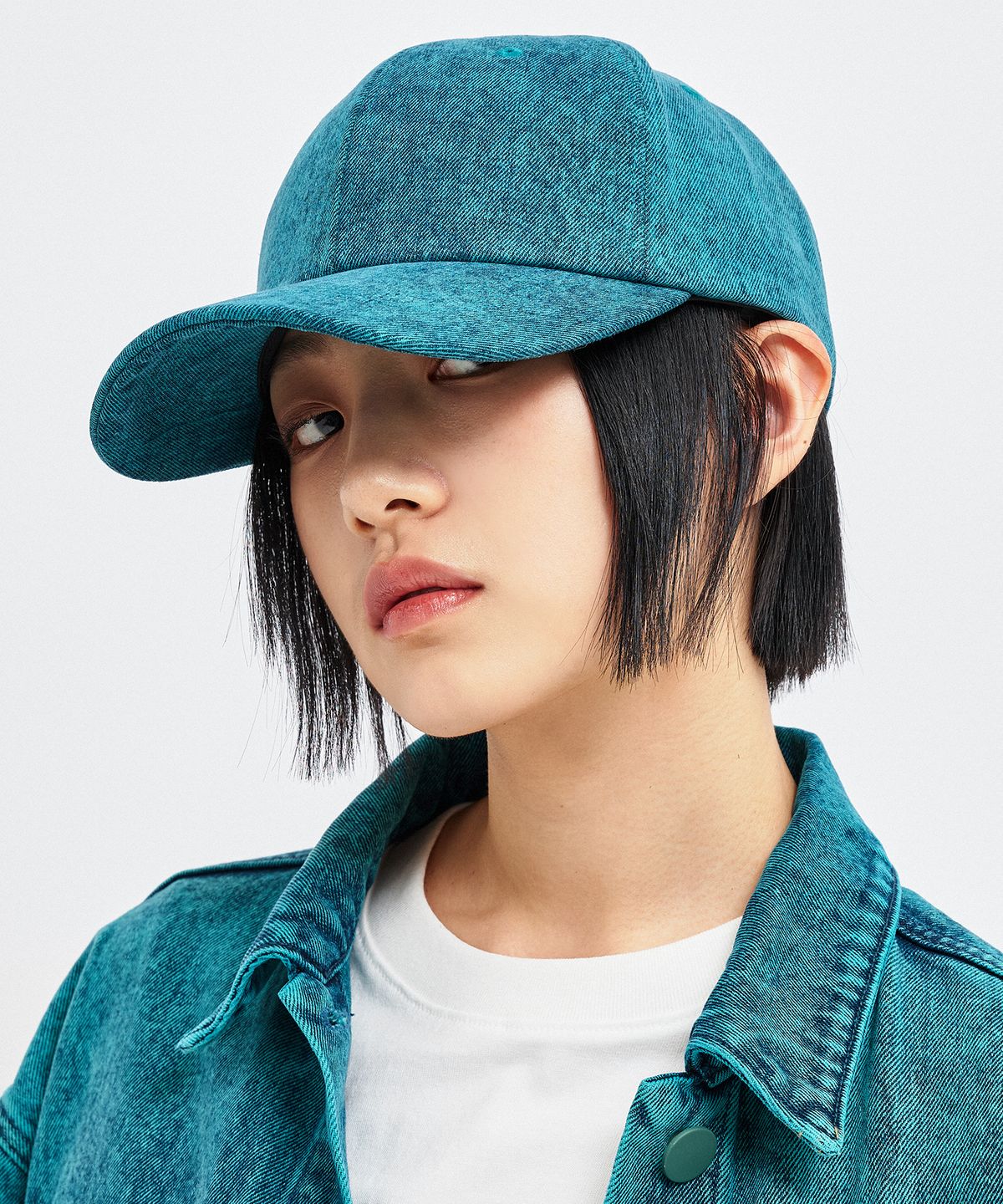 씨웨어 바이 더 지니어스(C WEAR BY THE GENIUS) 소주 크롭 데님 자켓 세트