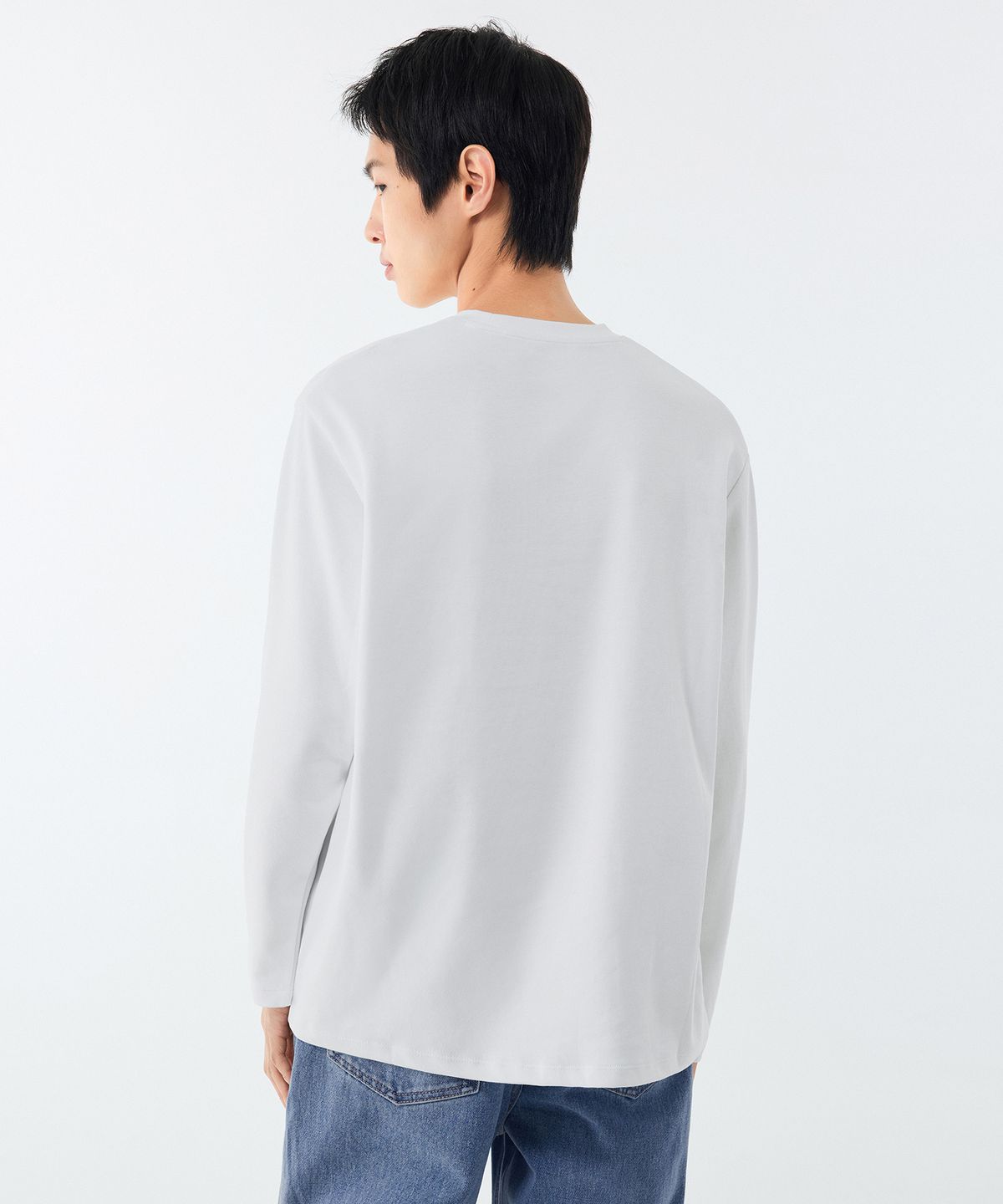 무신사 스탠다드(MUSINSA STANDARD) [힛탠다드] 크루 넥 긴소매 티셔츠 [화이트]
