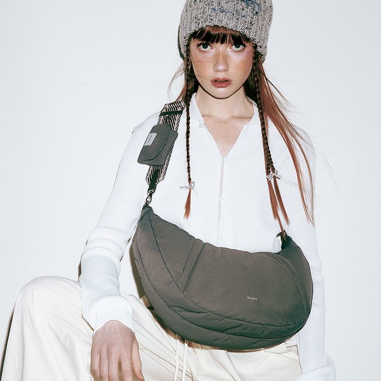 MUSINSA | ORYANY Banana Crossbody L OAFBCB52_009