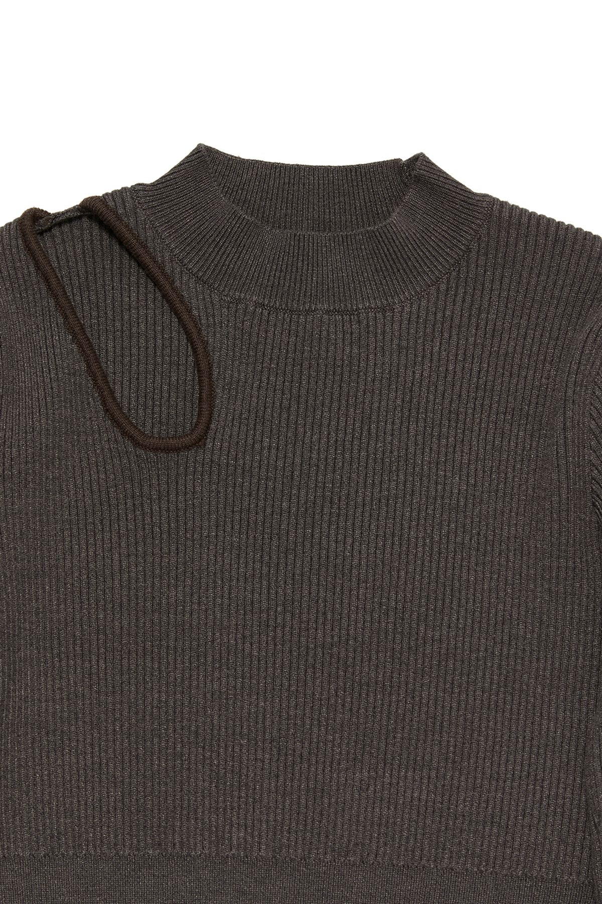 커렌트(CURRENT) CUT OUT DETAIL KNIT TOP [DARK BROWN]