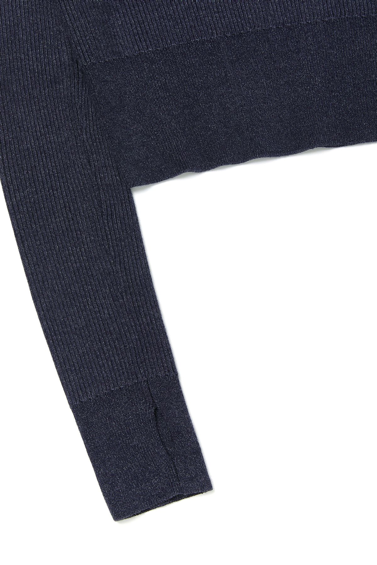 커렌트(CURRENT) CUT OUT DETAIL KNIT TOP [NAVY]