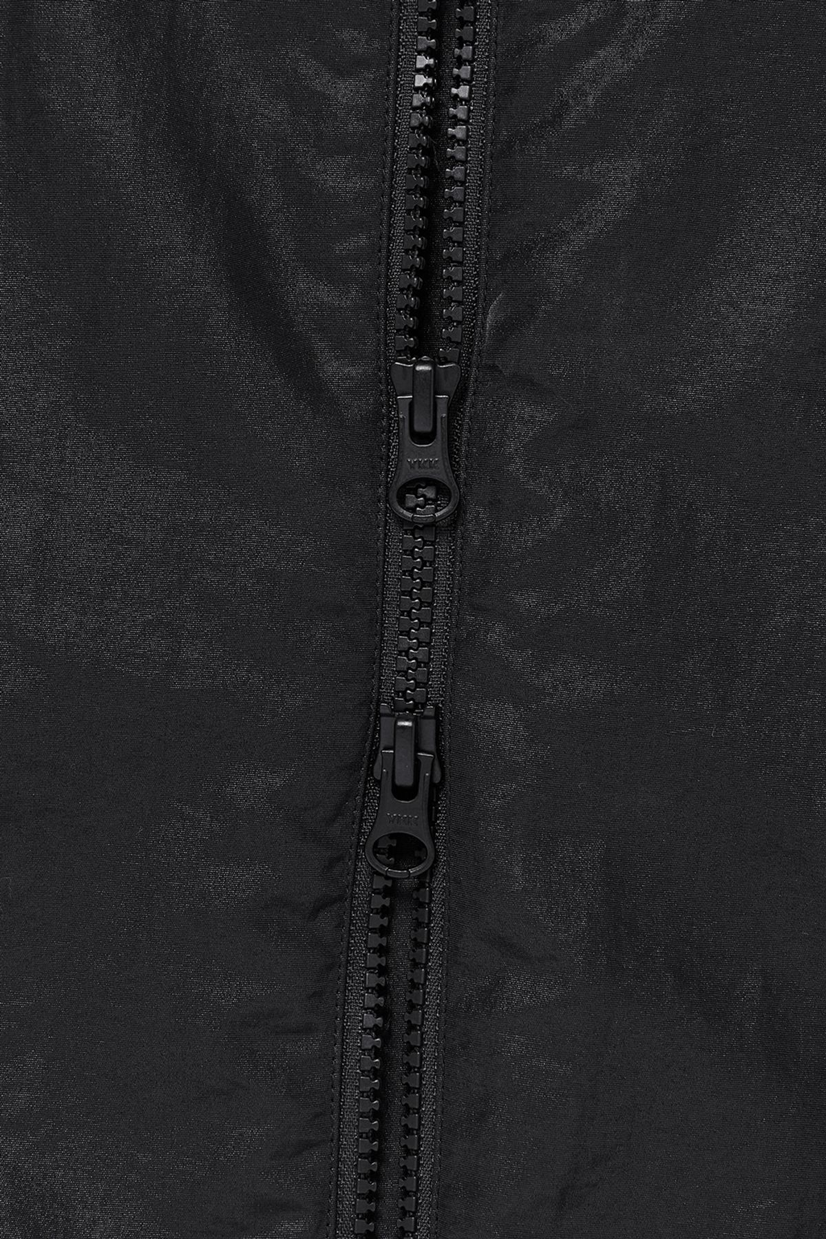 커렌트(CURRENT) GLOSSY HOODED JUMPER [BLACK]