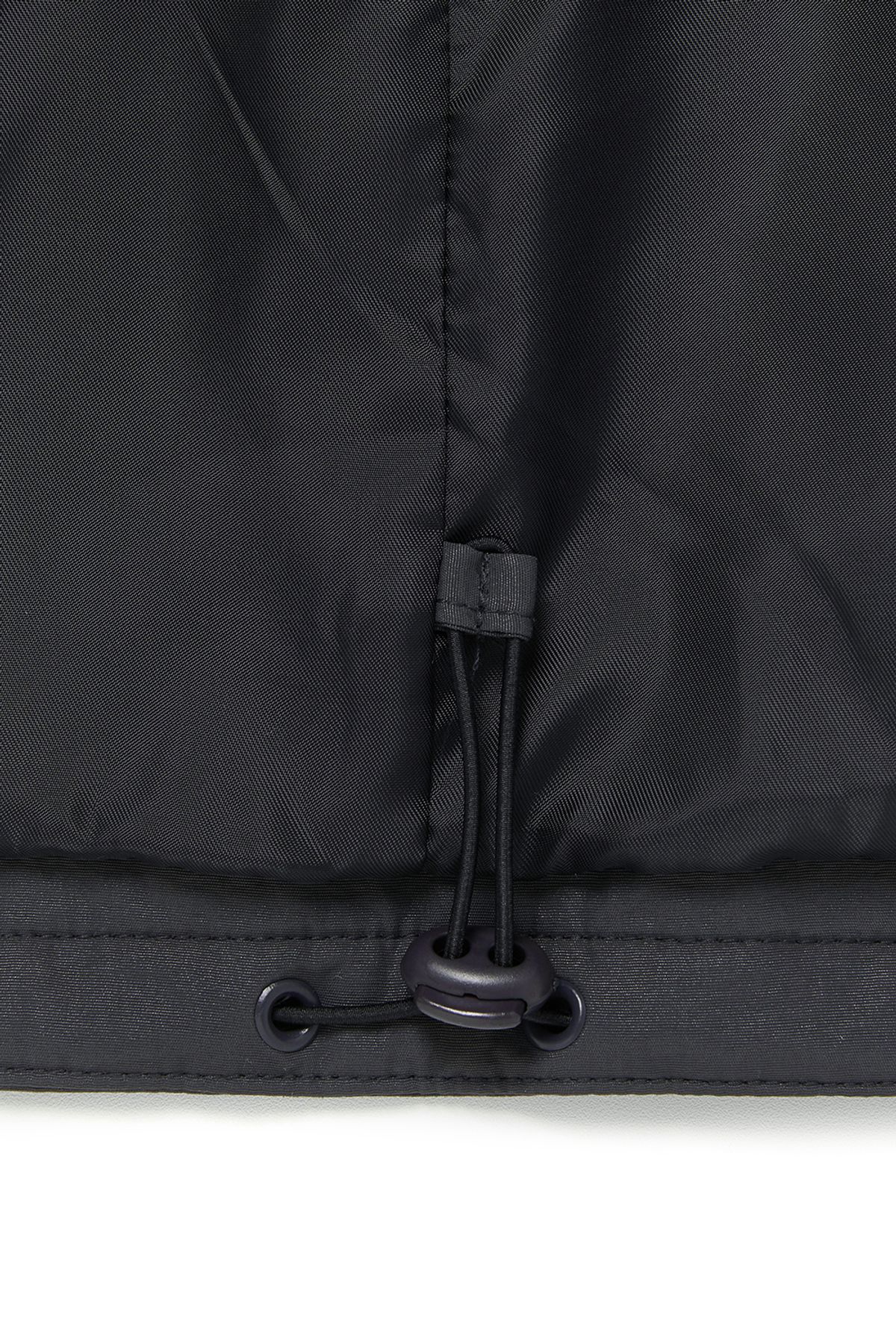 커렌트(CURRENT) GLOSSY HOODED JUMPER [CHARCOAL]