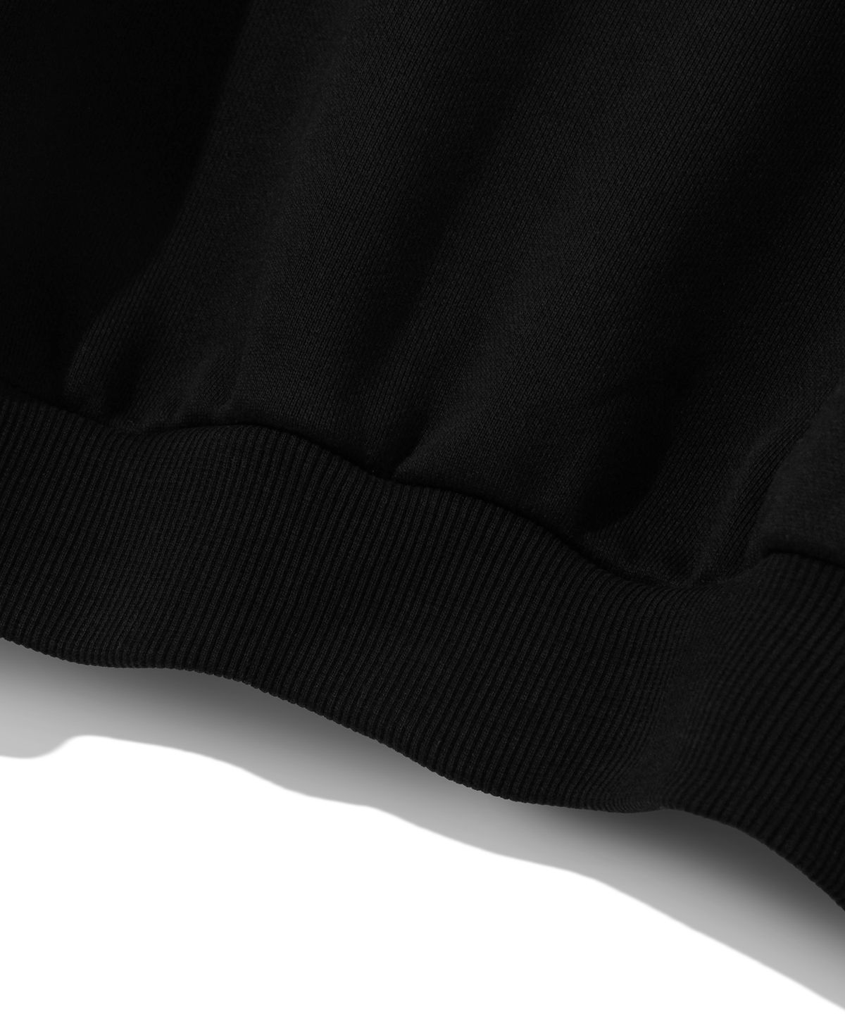 다이아몬드 레이라(DIAMOND LAYLA) SVRL Club Vneck Sweatshirt T84 - Black