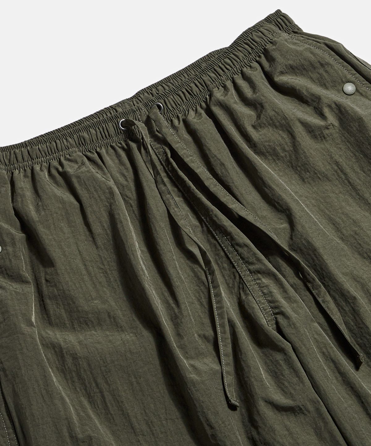 에스피오나지(ESPIONAGE) Nylon Warm Up Pants Dark Olive